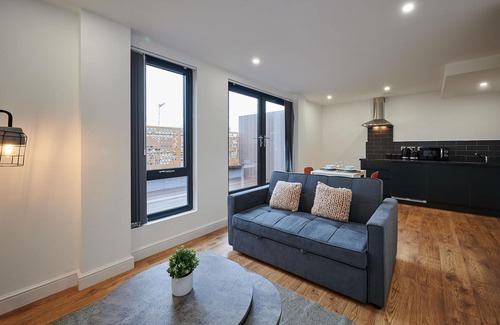 RopeWalks Apartment | Host & Stay Balcony Room, Sevenstay Apartments