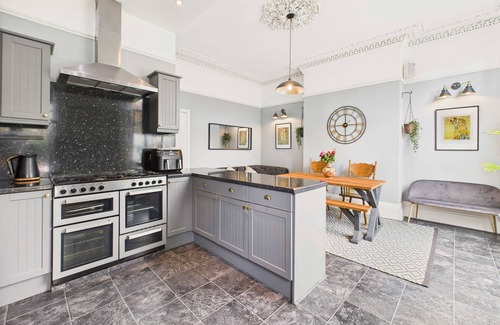 Liverpool House | Host Stay Beech Street