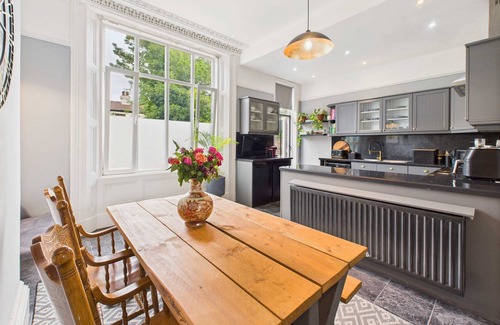 Liverpool House | Host Stay Beech Street