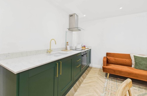 Stokesley House | Host & Stay | Bracken Cottage