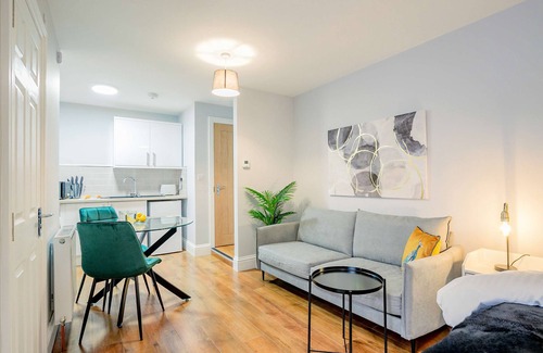 Evesham Apartment | Host & Stay | Bridge Street Studio Apartment