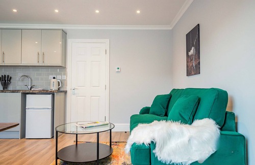 Evesham Apartment | Host & Stay | Bridge Street Penthouse Apartment