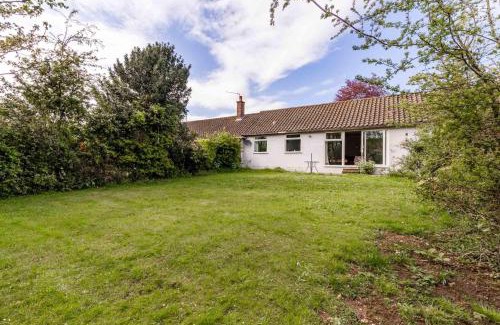 Coltishall House | Host & Stay - Church Close