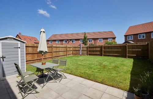 Highnam House | Host & Stay - Cornflower Way