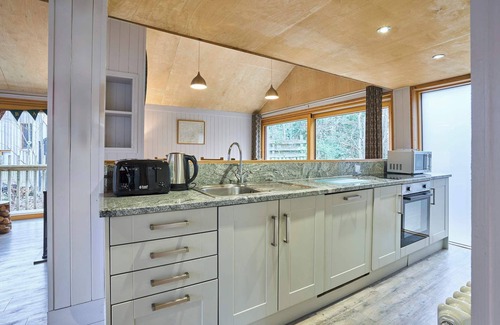 Wareham Ski Chalet | Host & Stay | Countess