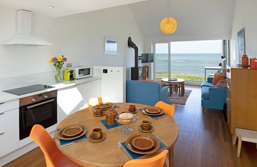 Craster House | Host & Stay | Craster Waves