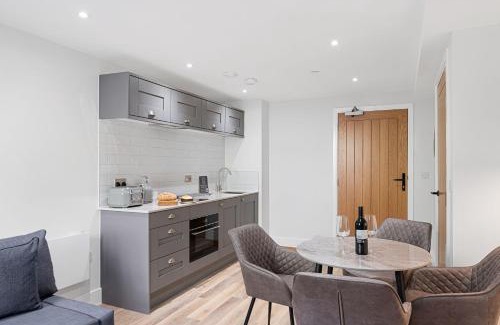Tideswell House | Host & Stay - Derwent Suite - Apartment 32