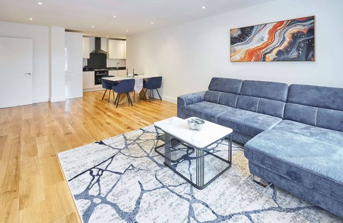 Windsor Apartment | Host Stay Eton House
