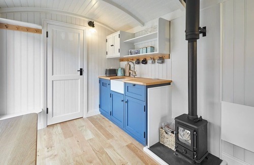Saltburn-by-the-Sea Ski Chalet | Host & Stay | The Lobster Pot