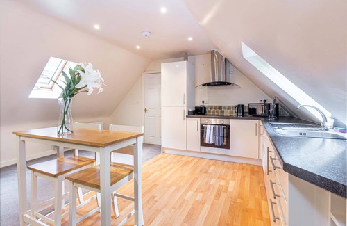 Malvern Apartment | Host & Stay | Hillbrook House Dwelling