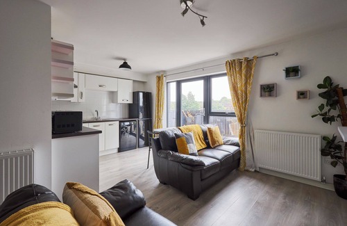 East End Apartment | Host Stay London Avenue