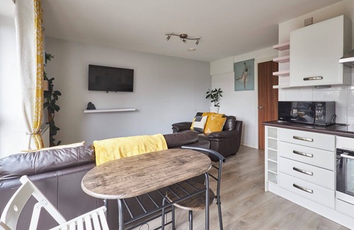 East End Apartment | Host Stay London Avenue