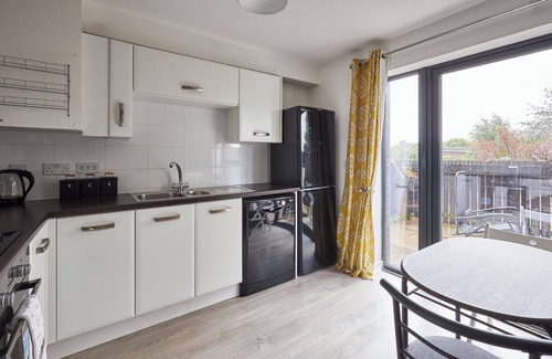 East End Apartment | Host Stay London Avenue
