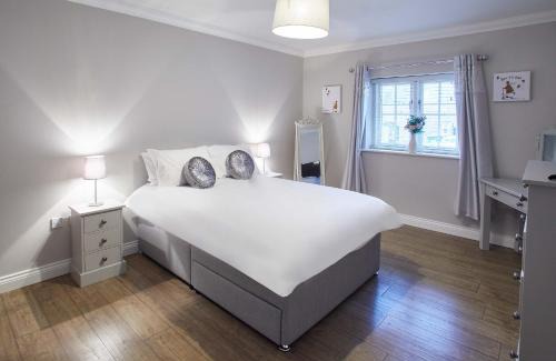 Guisborough House | Host & Stay - Lowcross Cottage