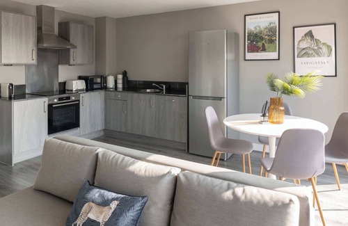 The Docks Apartment | Host & Stay | Monarchs Quay