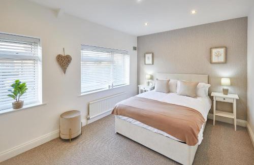 Eaglescliffe House | Host & Stay - Newsam Crescent