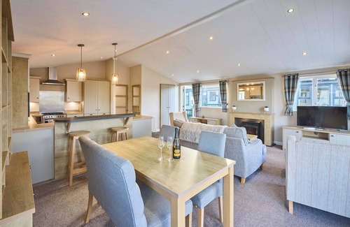 Low Gate Ski Chalet | Host & Stay | Portland Two