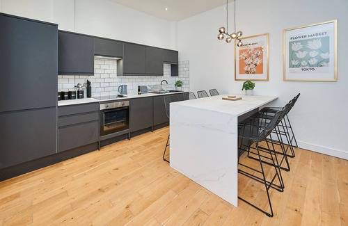 Liverpool Apartment | Host Stay Princes Place Apartments
