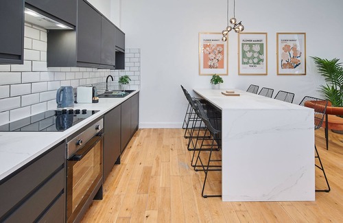 Liverpool Apartment | Host Stay Princes Place Apartments