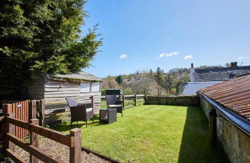 Thropton House | Host & Stay - Rose Cottage