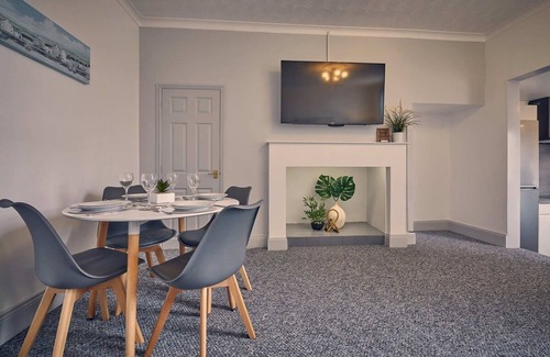 Seaton Delaval House | Host Stay Silverlinings