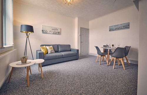 Seaton Delaval House | Host Stay Silverlinings