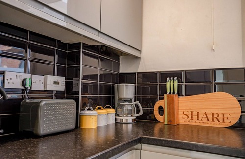 Tadworth Apartment | Host & Stay | Station Approach