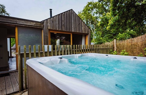 Wareham Ski Chalet | Host & Stay | Strength