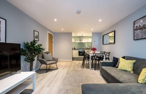 Baltic Triangle Apartment | Host Stay The Baltic Base Apt