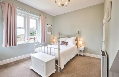 Hayton House | Host & Stay - The Beeches
