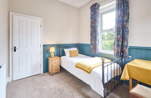 Hayton House | Host & Stay - The Beeches