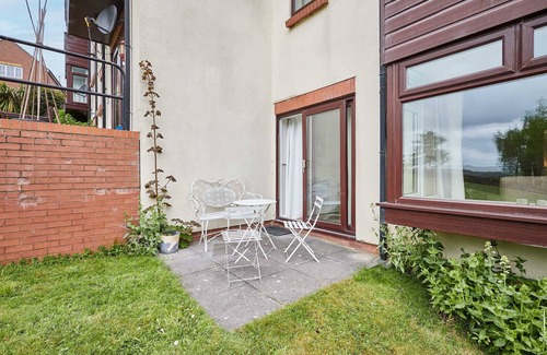 Stanley Apartment | Host Stay The Fairways