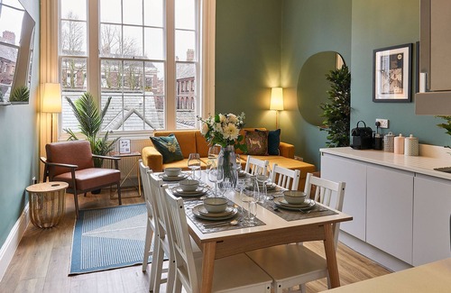 Hope Street Apartment | Host Stay The Falkner Quarters I and II