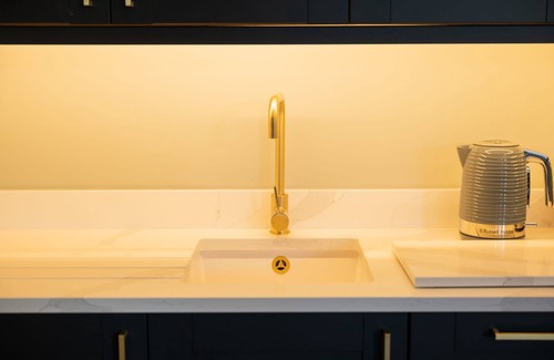 Georgian Quarter Apartment | Host Stay The Georgian Quarter at Catharine House II