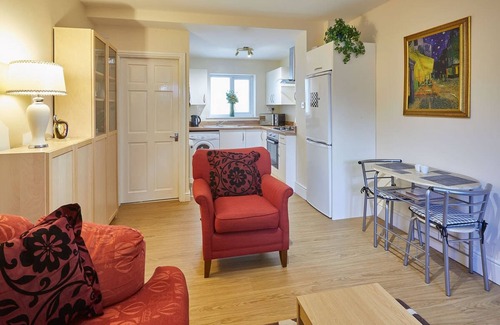 Harrogate House | Host Stay The Limes