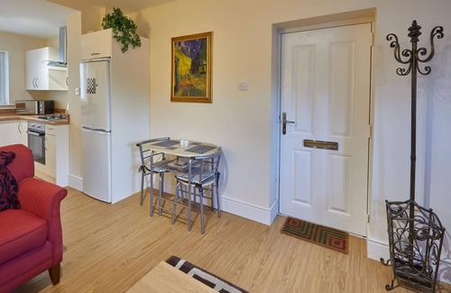 Harrogate House | Host Stay The Limes