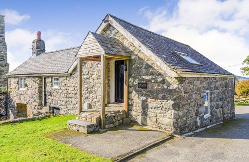 Bronaber House | Host & Stay | The Lodge