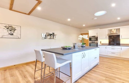 Hallington House | Host & Stay | The Parlour