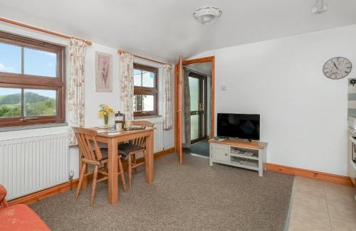 Stenalees House | Hosta House - Uk49872