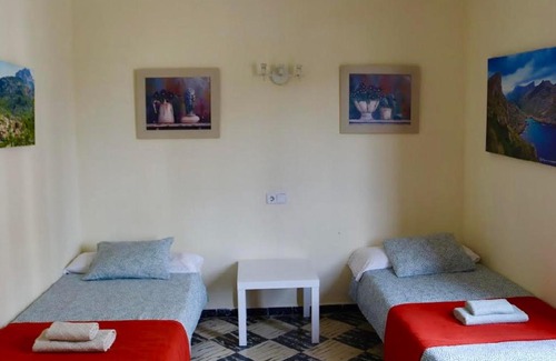 El Arenal House | Hostal Atlanta