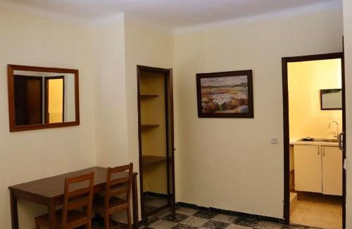 El Arenal House | Hostal Atlanta