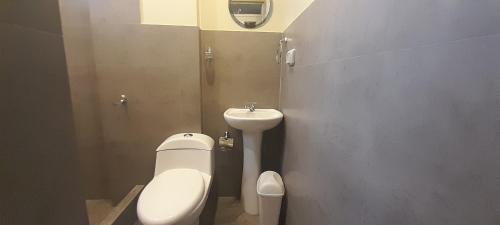 Andres Avelino Caceres Dorregaray House | Hostal Big Bang