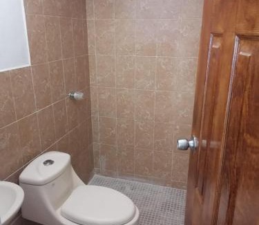 San Salvador House | Hostal Blanquita