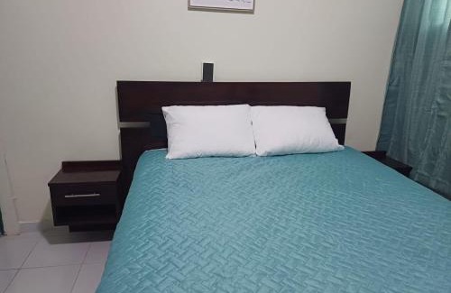 San Salvador House | Hostal Casa 1717