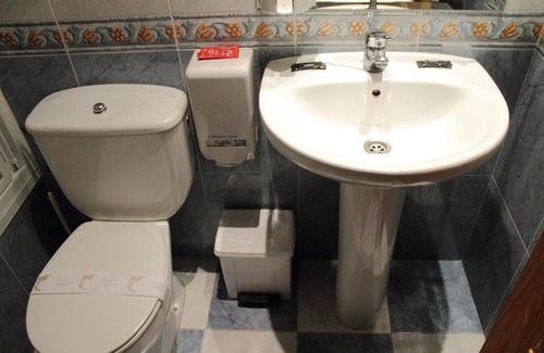 San Cristobal de Entrevinas House | Hostal Castilla