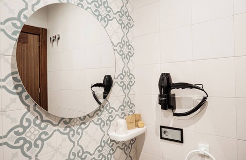 Marmolejo Hotel | Hostal Central Marmolejo