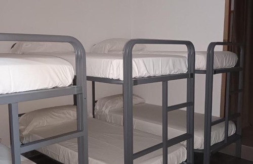 Ciudad Jardin House | HOSTAL CIUDAD JARDIN
