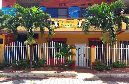 Puerto Baquerizo Moreno House | Hostal Dorys Mar