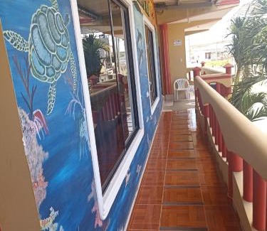 Puerto Baquerizo Moreno House | Hostal Dorys Mar