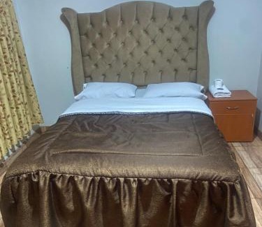 Carabayllo House | Hostal El Amazonas 03